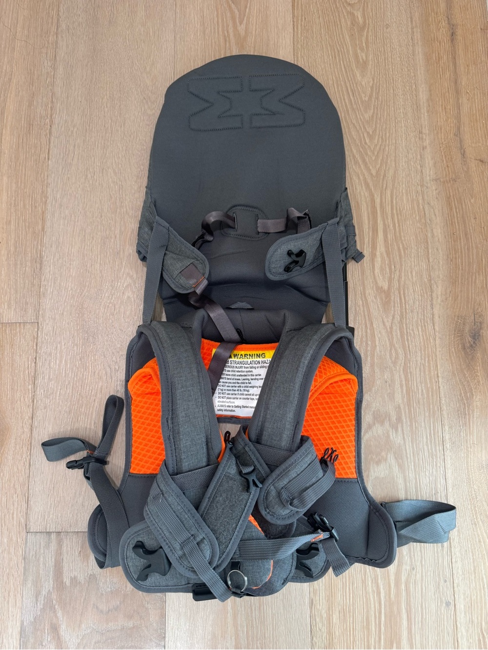 Minimeis G4 shoulder carrier for kids 16-40lbs